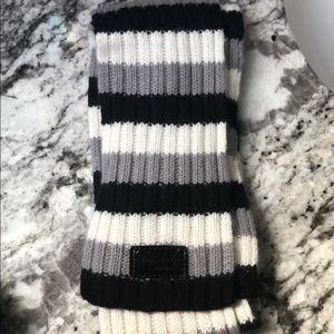 Coach women’s scarf